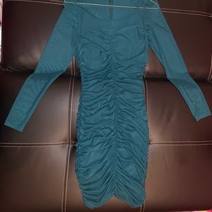 Ruched knee length dress 💕😍🥰